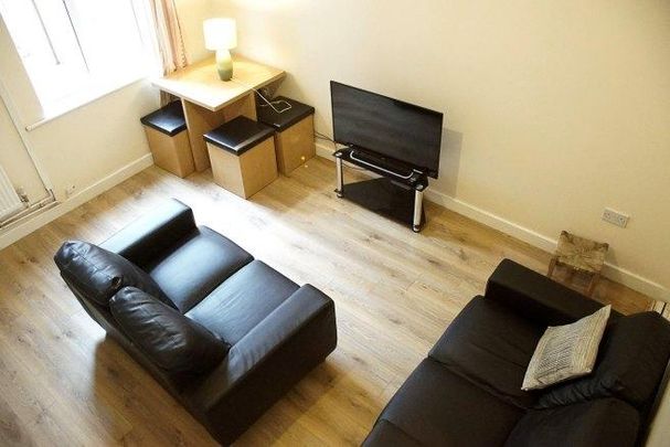 5 bedroom house share to rent - Photo 1