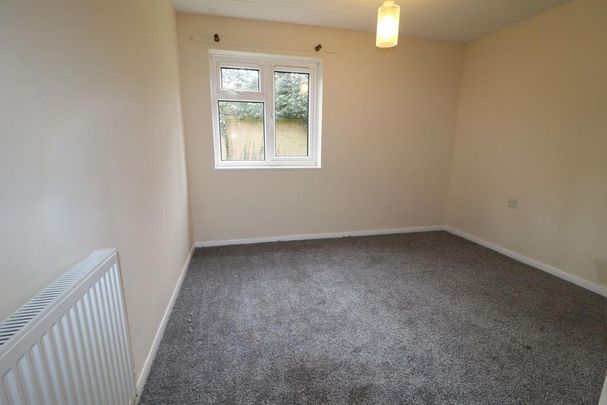 2 bedroom maisonette to rent - Photo 1