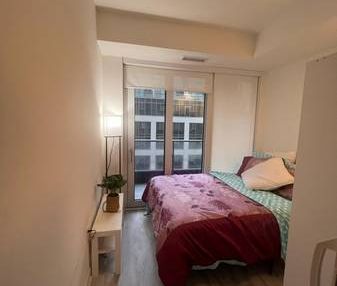 Cozy Room for Rent in Downtown Toronto - All-Inclusive w/Free Internet - Photo 2