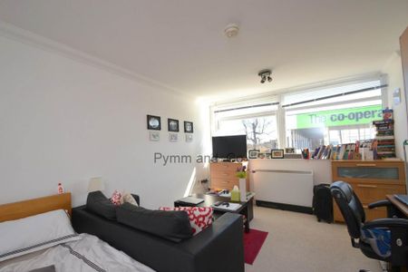 Studio to rent - Photo 2