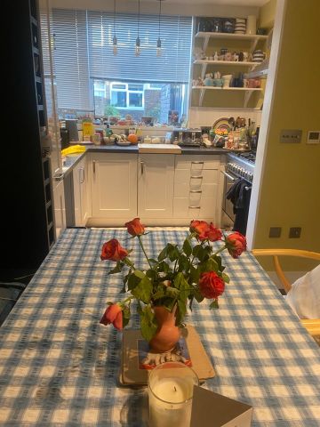 Room in a Shared House, Ramilles Close, SW2 - Photo 3