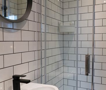 6 Bed Terraced House, Jubilee Drive, L7 - Photo 2