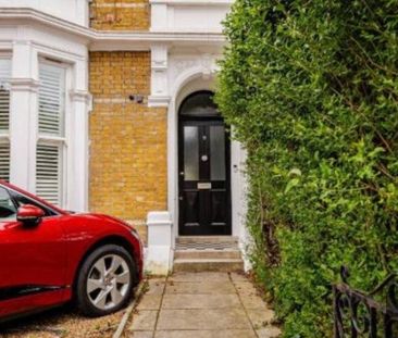 5 Bed Semi-Detached House, Norwich Road Newham London, E7 - Photo 4