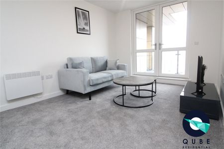 3 bedroom Flat To Rent - Photo 4