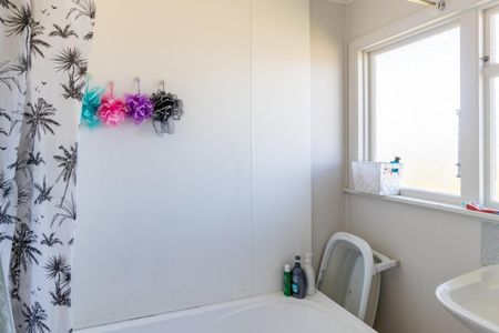 Tidy 3 bedroom in Glengarry! - Photo 5