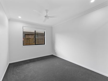 71 Amundsen Drive, Logan Reserve QLD 4133 - House For Rent | Domain - Photo 4
