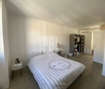 Location Appartement 4 pièces 98m² TOULON 83200 - Photo 4
