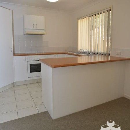 Arundel single storey townhouse with 3 bedroom & 2 bathroom - Photo 1