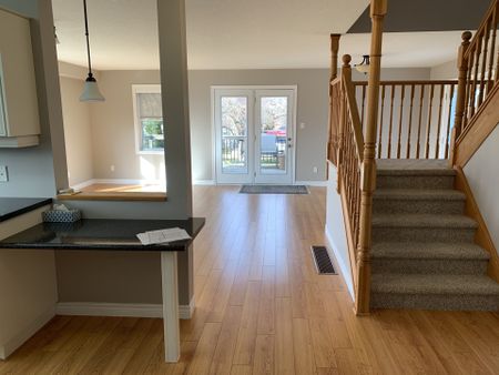 For Lease - 5530 Wellington Road 38 Road, Guelph/Eramosa, Ontario - Photo 2