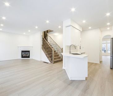 For Lease - 124 Alfred Paterson Drive, Markham, Ontario - Photo 4