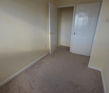 2 bedroom townhouse to rent - Photo 3