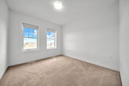 For Lease - 15 Finegan Circle, Brampton, Ontario - Photo 3