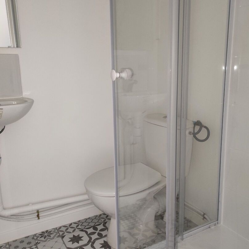Location Appartement 1 pièce 12m² BARENTIN 76360 - Photo 1