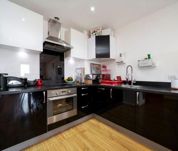 1 bedroom flat to rent - Photo 6