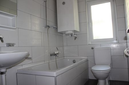 "Wohnen im Herzen von Nussbaumen" - Foto 2