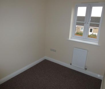 Harrys Way, Wisbech - Photo 3