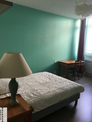 Location Appartement 4 pièces 106m² CASTRES 81100 - Photo 3