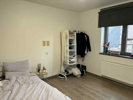 STEENHUIZE-WIJNHUIZE - Ruim, lichtrijk appartement met terras. - Photo 5