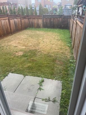 For Lease - 2051 Dale Road, Innisfil, Ontario - Photo 1