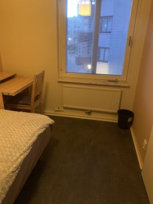 Skvadronsbacken, Sundbyberg - Photo 1