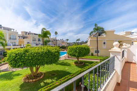Duplex en alquiler en Marbella, Marbella - Photo 4