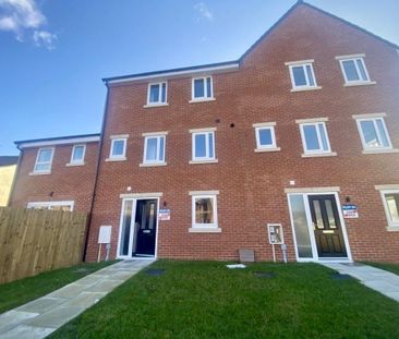 2 bedroom terraced house to rent - Photo 3