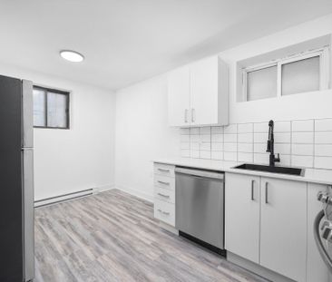 7829A Av. Stuart - Photo 1