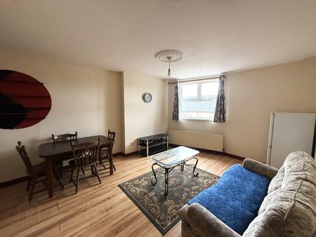 Unit B, 156 Moore St - Photo 2