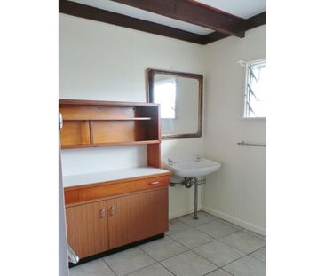 3 De Courcey Street, Mundingburra QLD 4812 - House For Rent | Domain - Photo 6