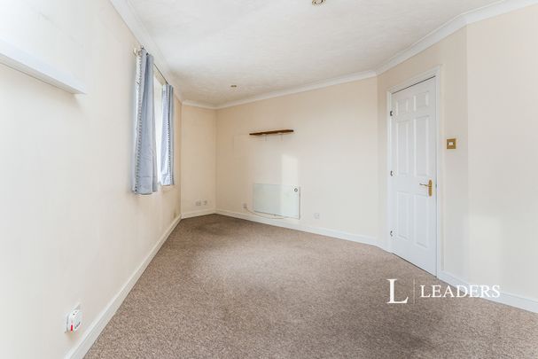 2 bedroom apartment to rent Crown Mews, 15 Clarence Road, Gosport, PO12 - Photo 1