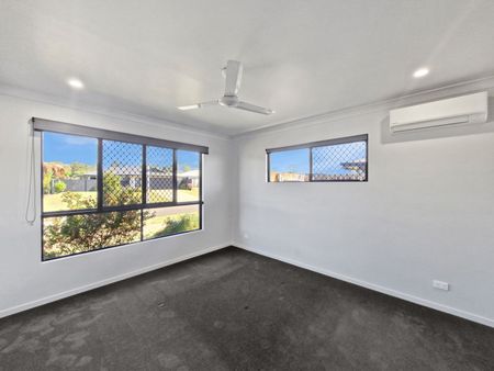 NEAR NEW 4 BEDROOM HOME IN TOLGA - Photo 2