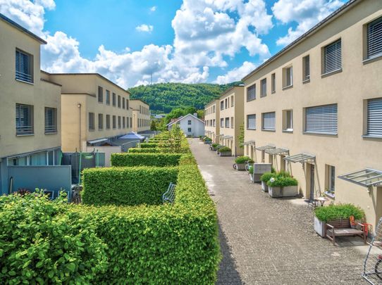 "Rent without deposit - The home you've always wanted!" - Photo 1