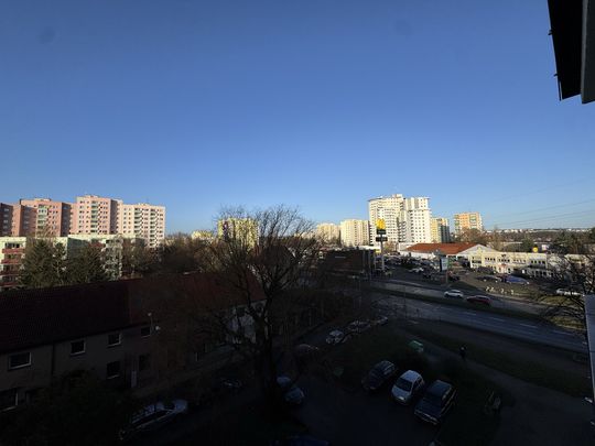 2 pokoje po remoncie! Balkon! Parking - Zdjęcie 1