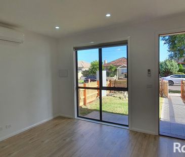 Brand New Townhouse - Photo 5