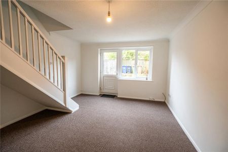 2 bedroom terraced house to rent - Photo 4