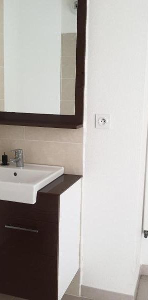 Location Appartement 1 pièce 29m² TOULON 83100 - Photo 1