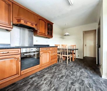 4 bedroom detached house to rent - Photo 6