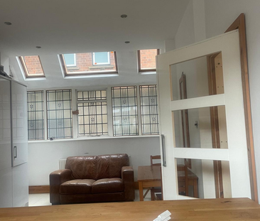 1 bedroom house to rent - Photo 2