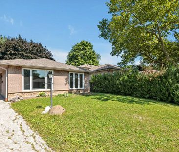 For Lease - 79 Strathavon Drive, Toronto, Ontario - Photo 4