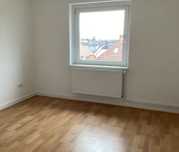 Gemütliche 3-Zimmer-Wohnung am Sonnenhügel frei! - Foto 1