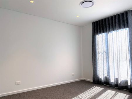 Luxury Apartment Living - Photo 5