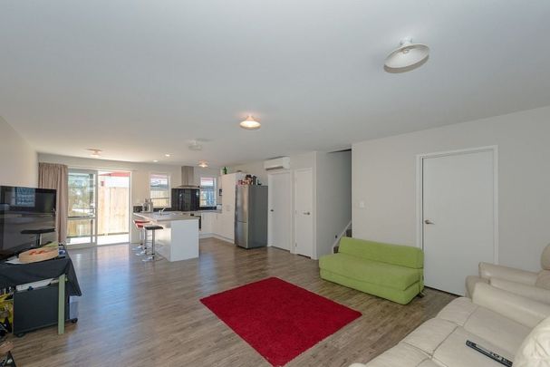 Ideal Student Apartment - Walk to uni - largeRooms - Photo 1