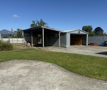 Family Friendly - Photo 2