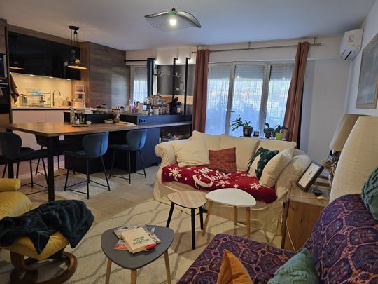 Location Appartement 2 pièces 70m² VALLAURIS 06220 - Photo 1