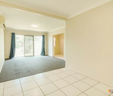 SPACIOUS FAMILY LIVING WITH A LARGE YARD & GREAT OUTDOOR SPACE - Photo 3