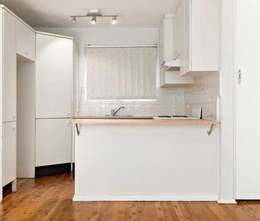 Dee Why, 3/15 Sturdee Parade - Photo 4