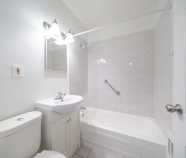 For Lease - 468 Ottawa Street Unit# 322C, Hamilton, Ontario - Photo 6