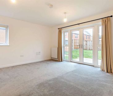 Brand new 3-bedroom semi-detached home with a driveway and an enclo... - Photo 2