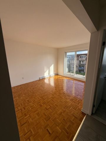 Appartement à louer - Sainte-Thérèse (Centre (Vieux)) - Photo 2