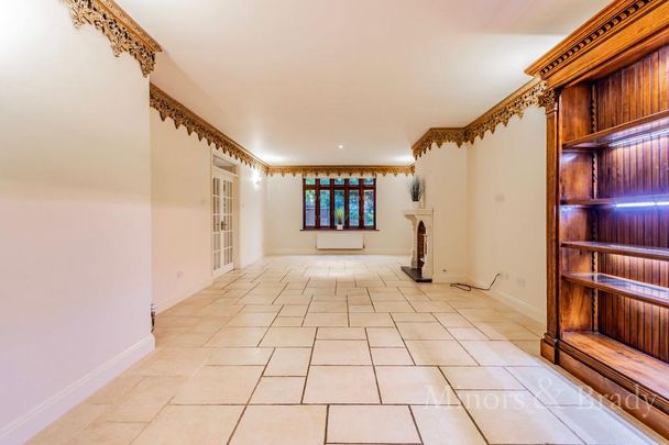 4 bedroom detached house to rent - Photo 1